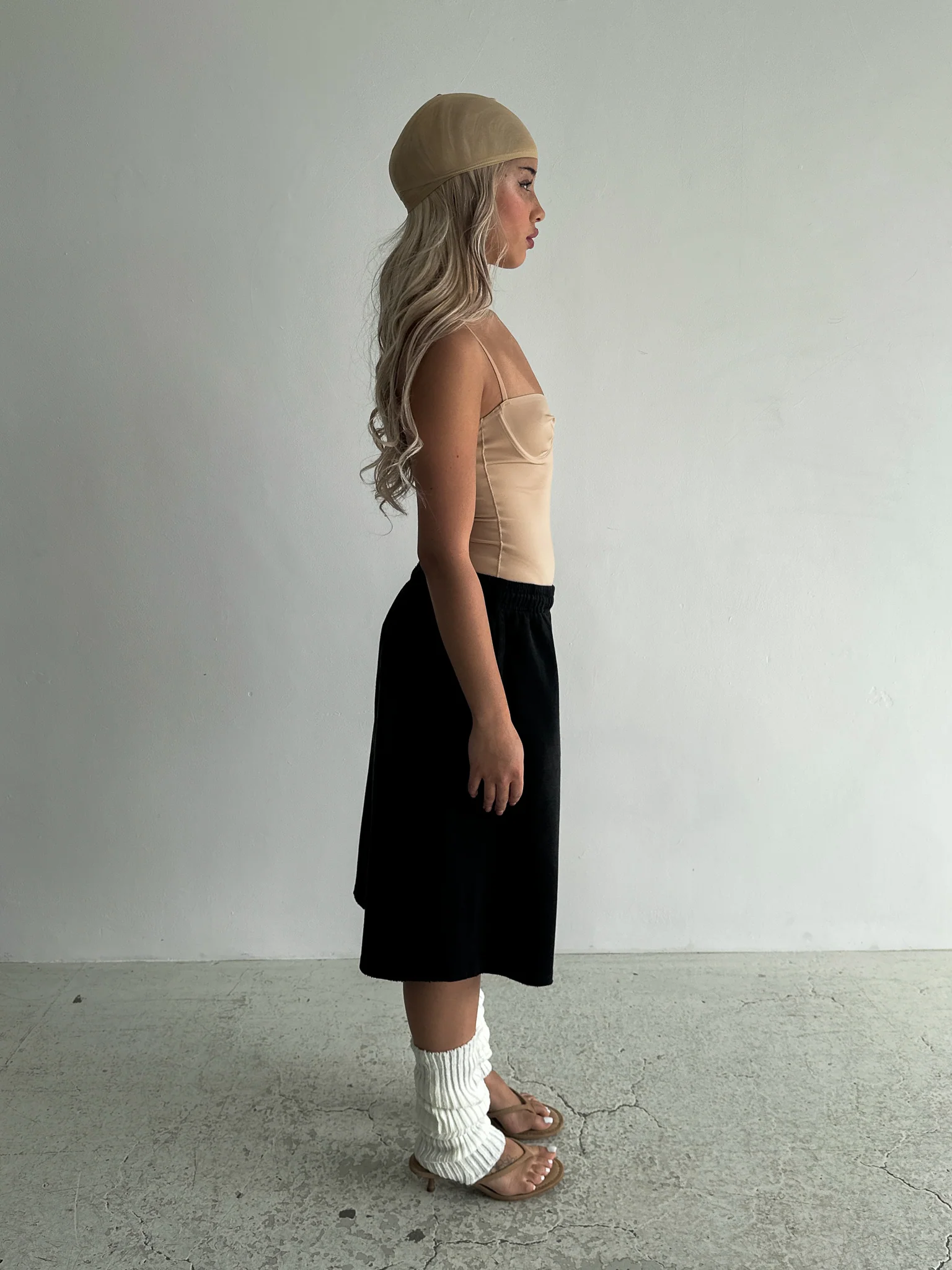 AGED SHORTS - Black - Image 7