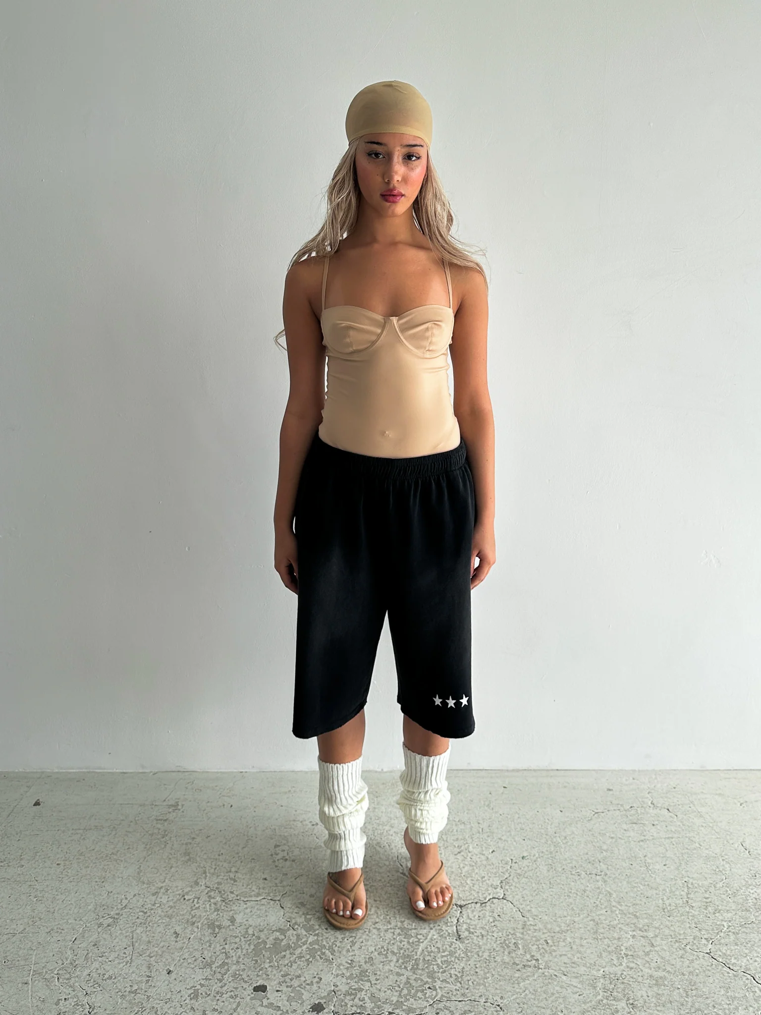 AGED SHORTS - Black - Image 8