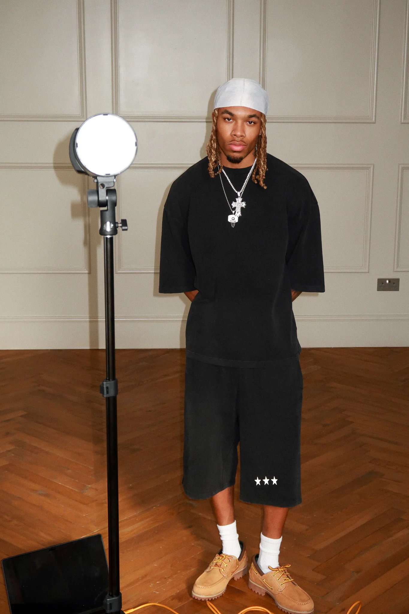 AGED TEE - Black - Image 12