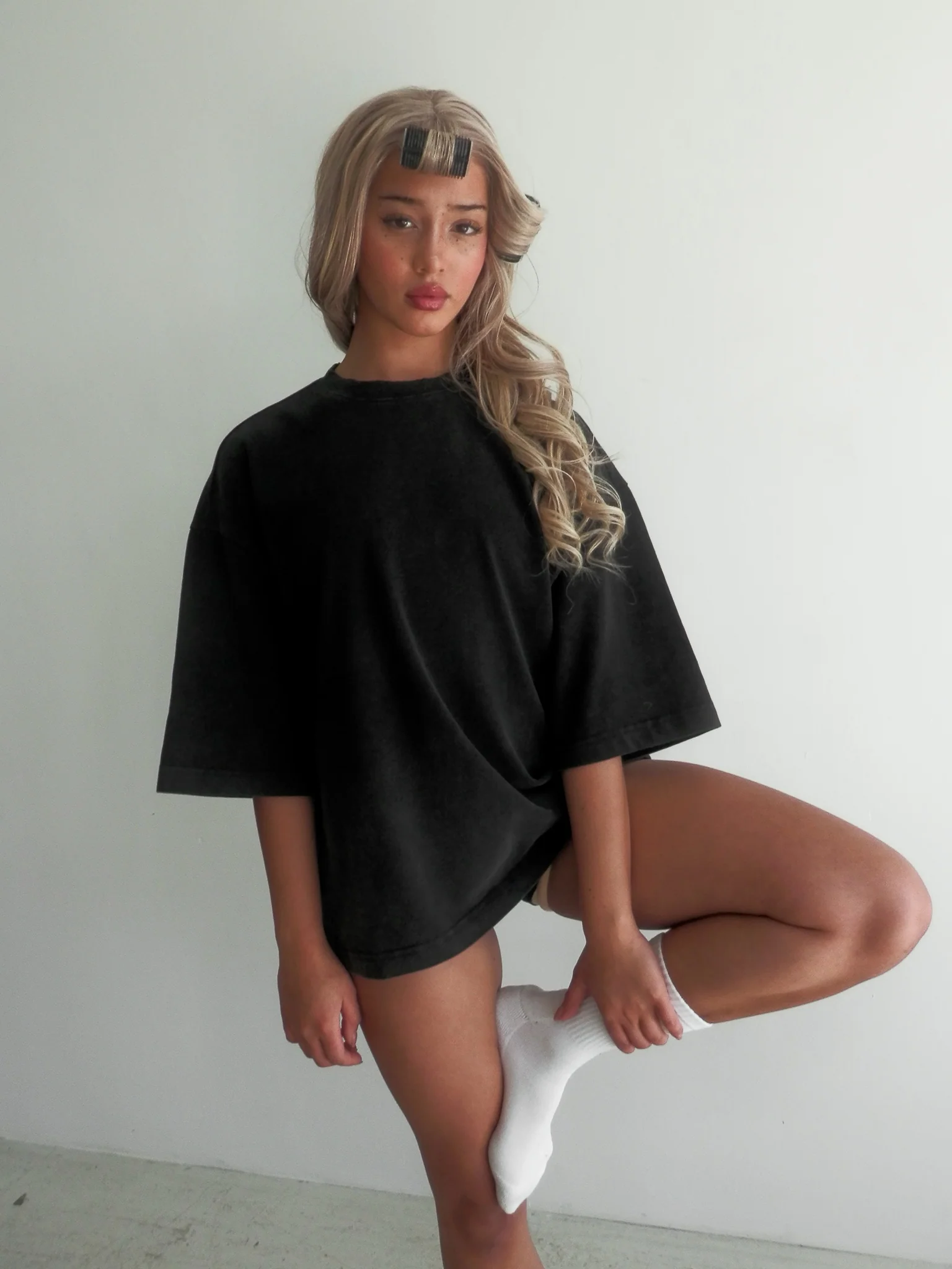 AGED TEE - Black - Image 5