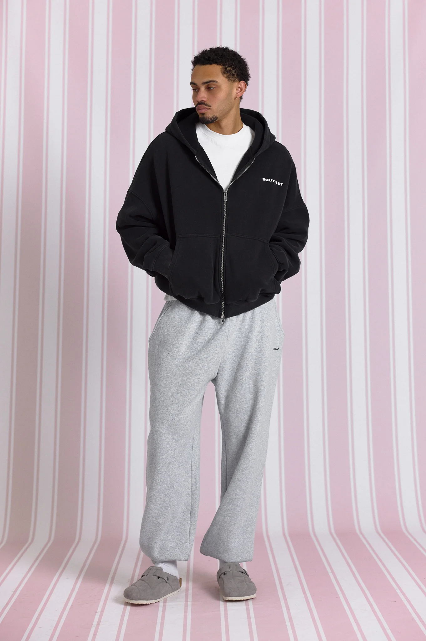 SIGNATURE HOODY - Washed Black - Image 6