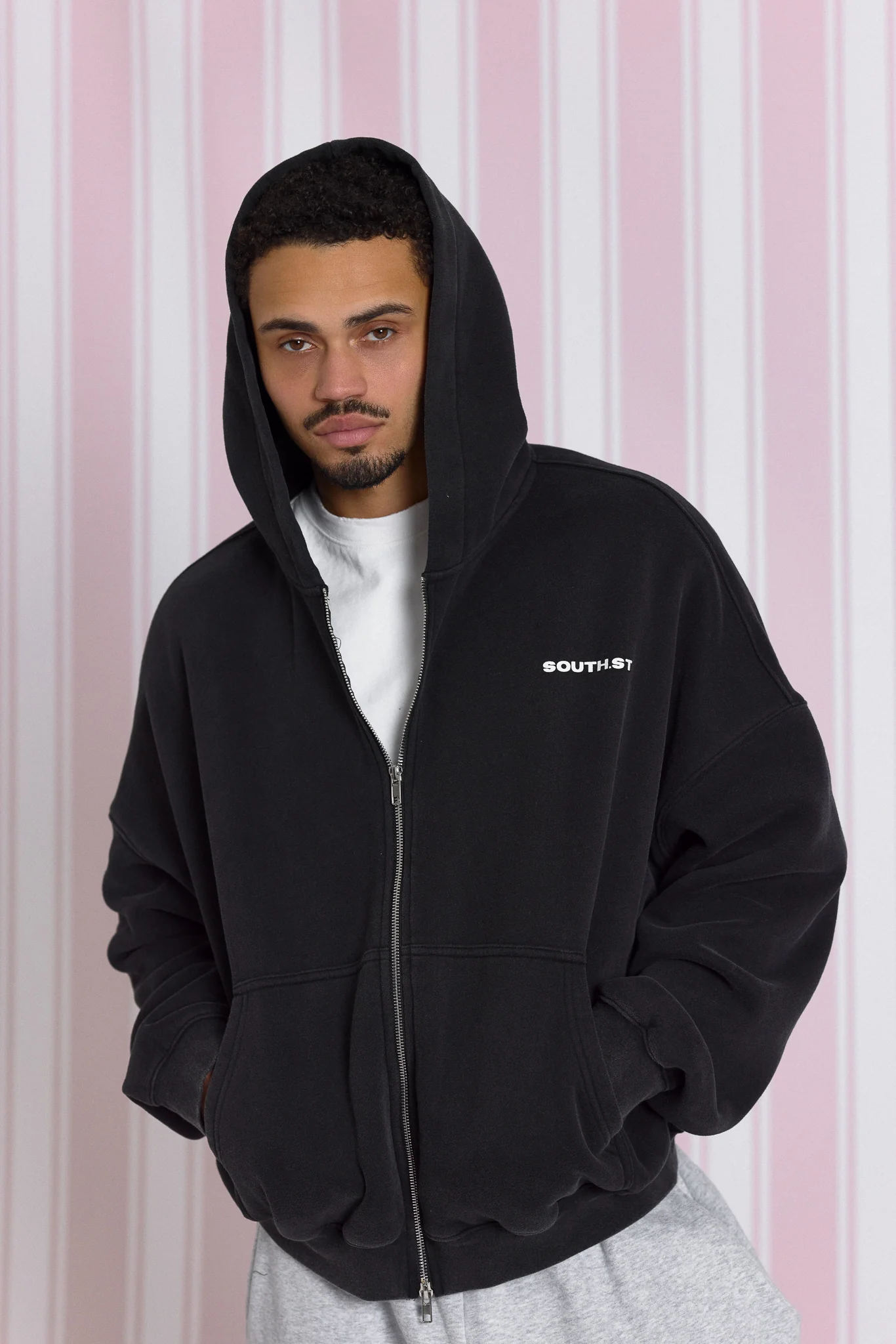 SIGNATURE HOODY - Washed Black - Image 7