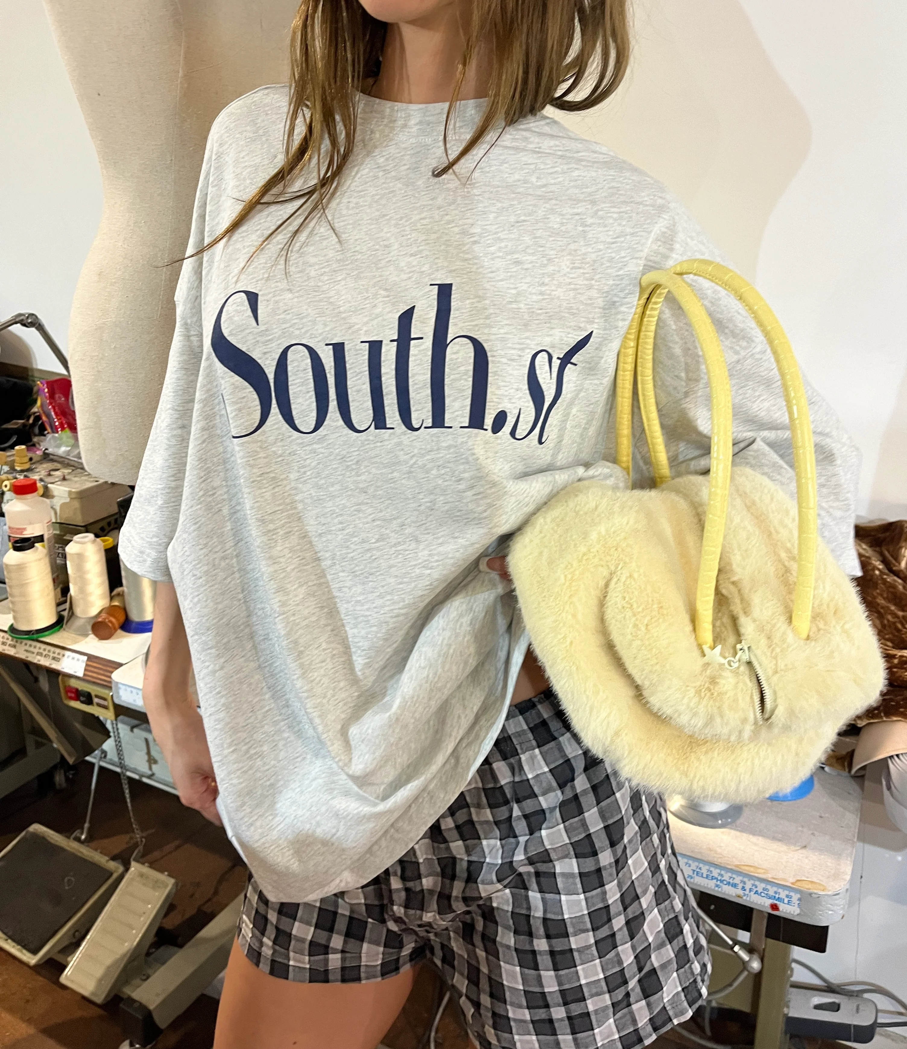 SOUTH TEE - Marl Grey / Navy - Image 3