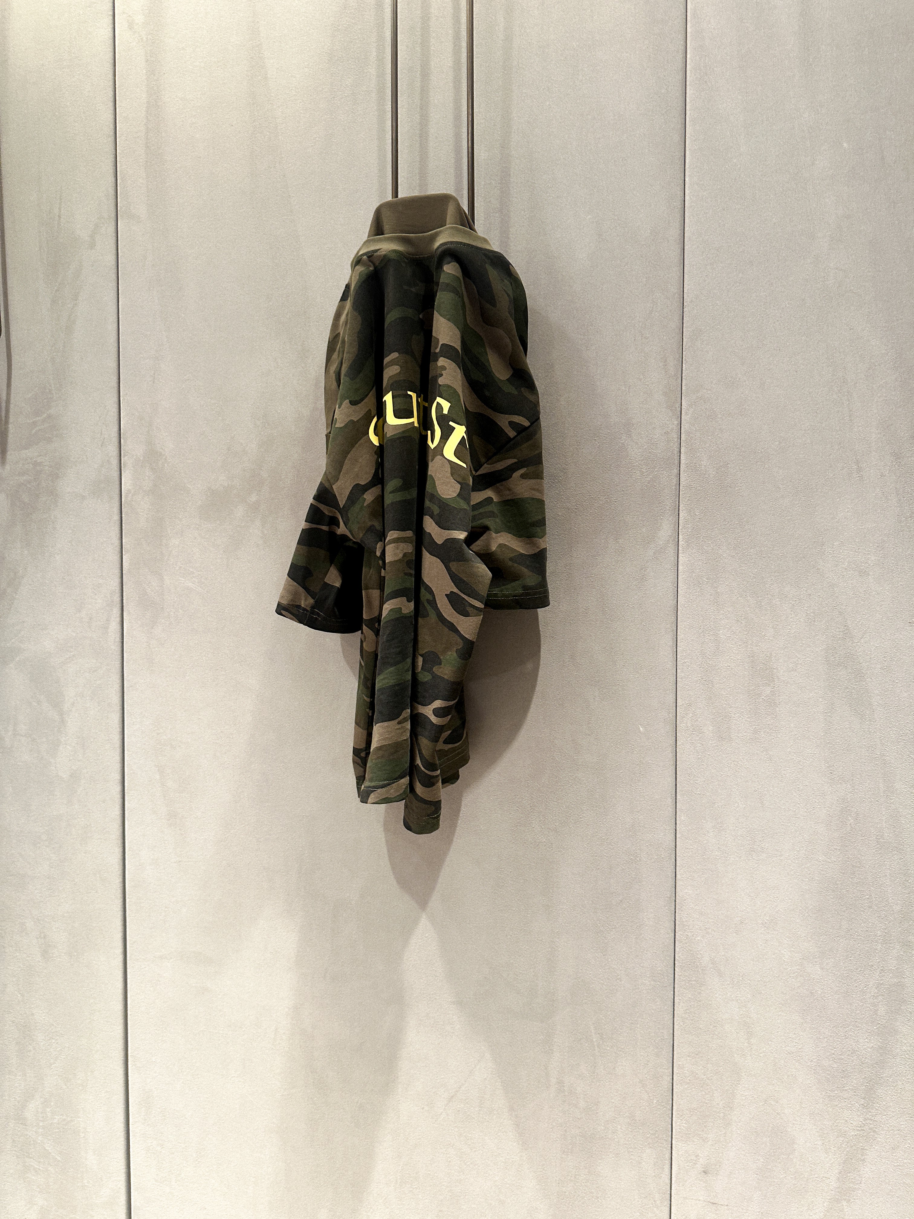 SST CAMO TEE - Image 8