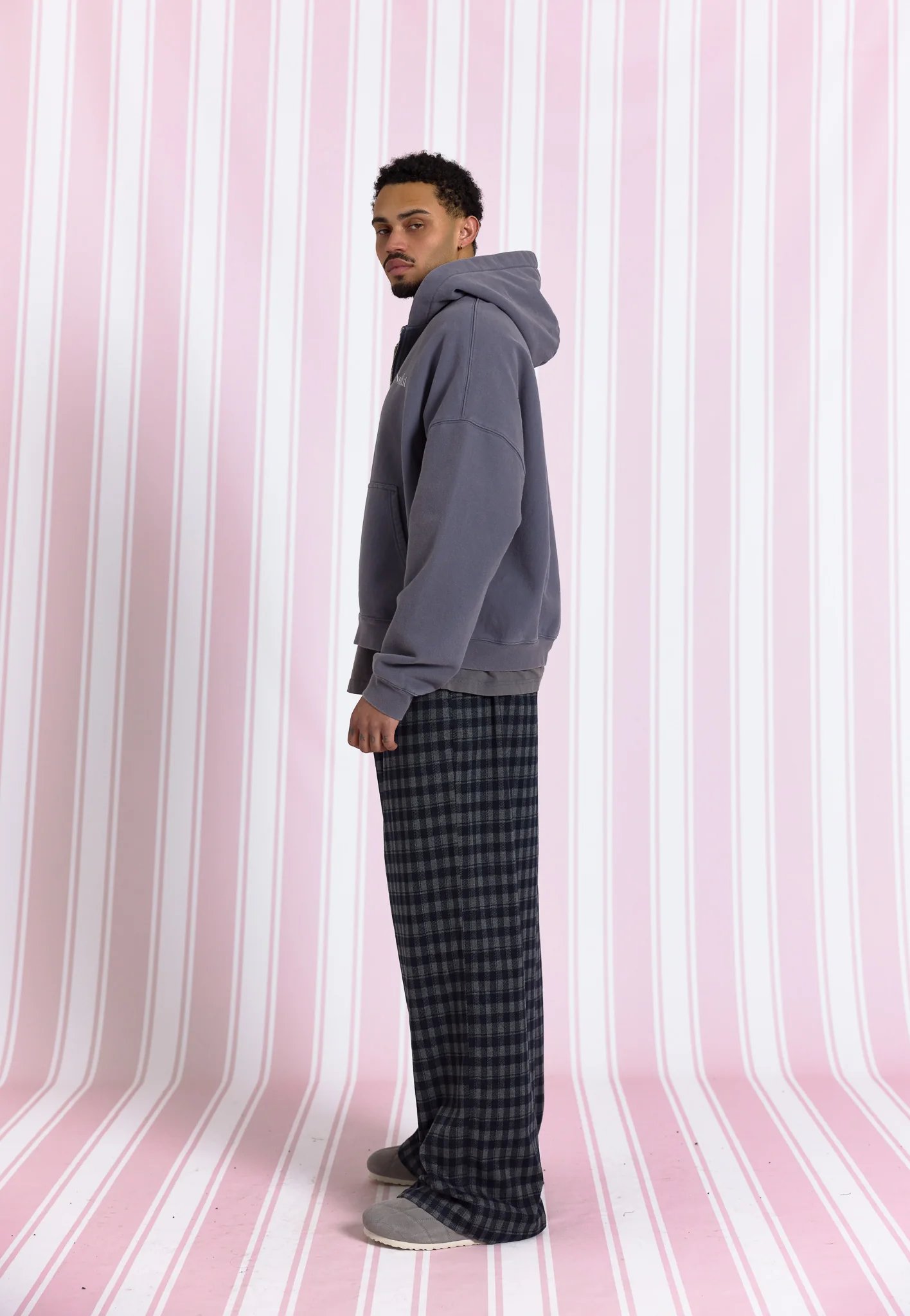 SST PLAID PANTS - Image 9