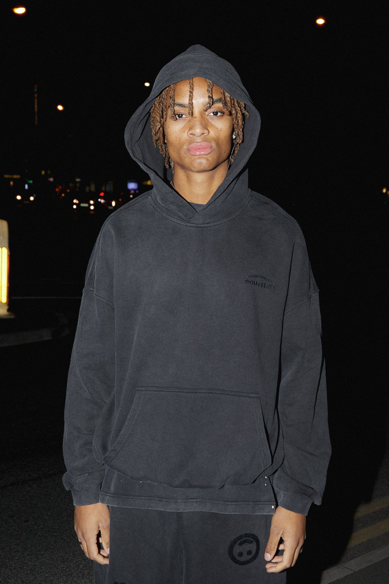 "STING" HOODY - Washed Black - Image 8