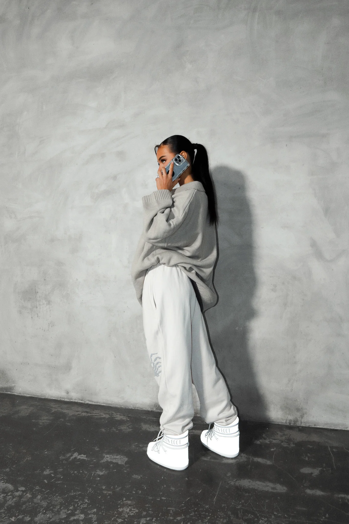 "STING" SWEATPANTS - Image 10
